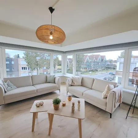 Appartement Ruim En Lichtrijk Met 3 Slk *