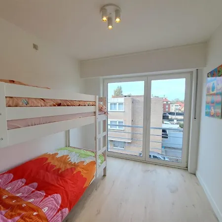 Appartement Ruim En Lichtrijk Met 3 Slk